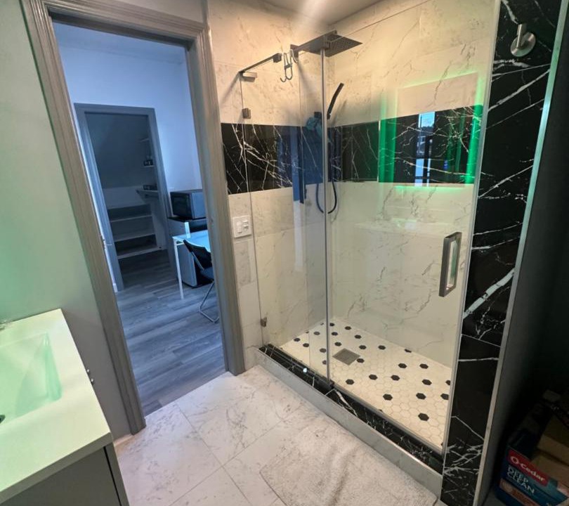 Photo of Bathroom in Los Angeles