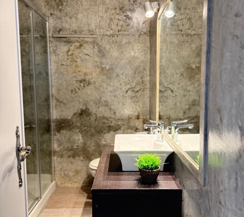 Photo of Bathroom in Estoril