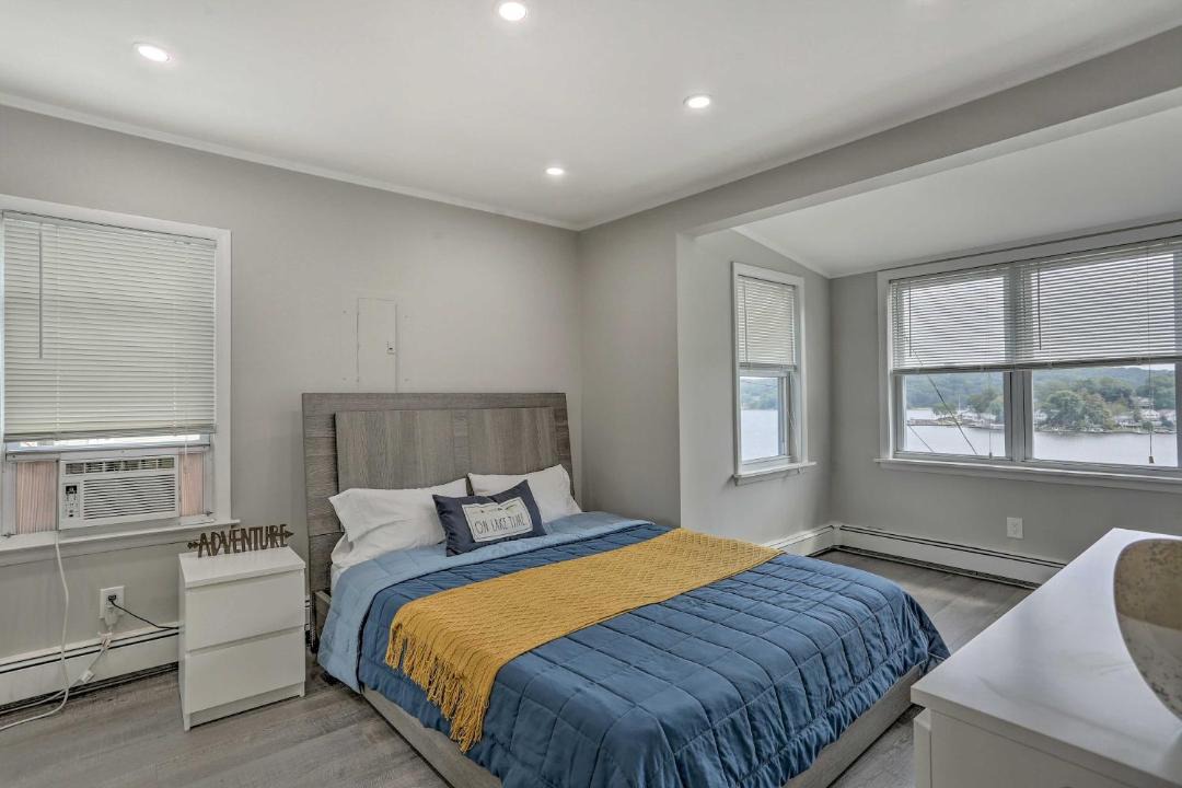 Photo of Bedroom in Hopatcong