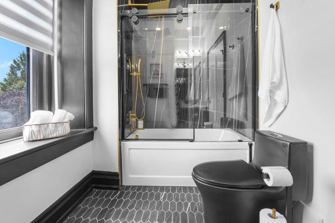 Photo of Bathroom in Salem