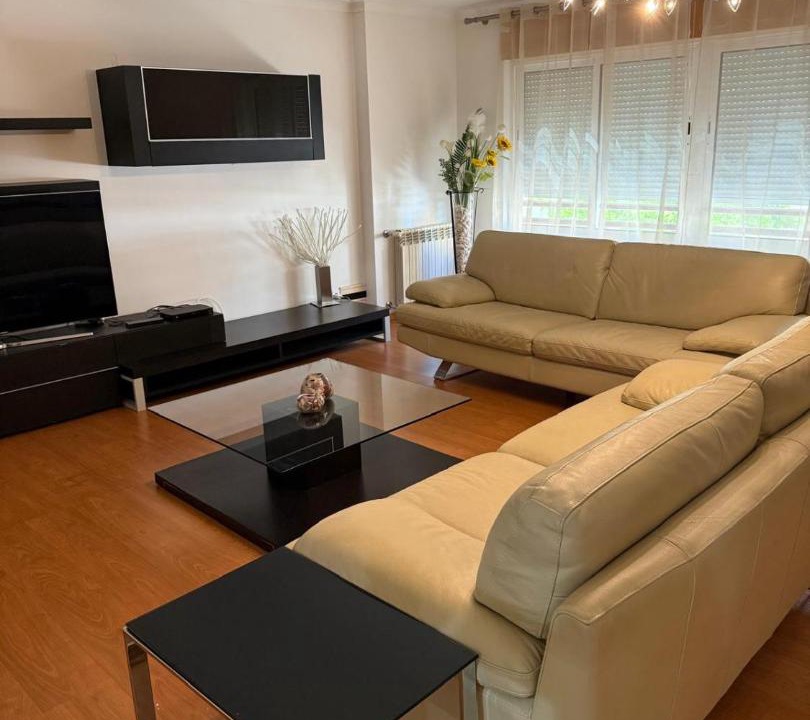 Photo of Livingroom in Lumiar