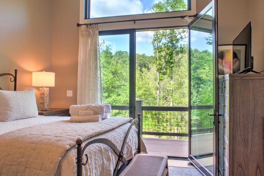 Photo of Bedroom in Skyland