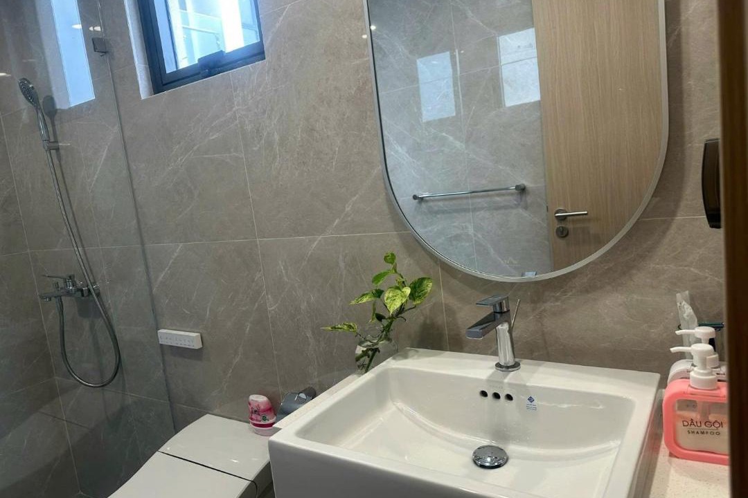 Photo of Bathroom in District 9