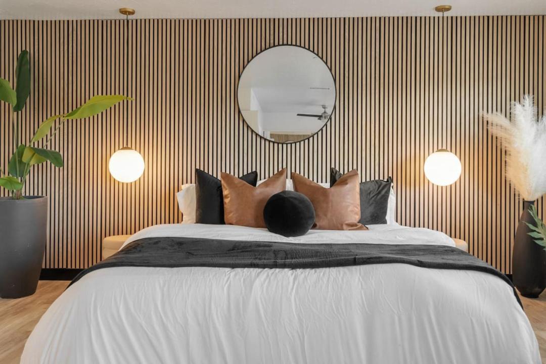 Photo of Bedroom in Woodland Hills