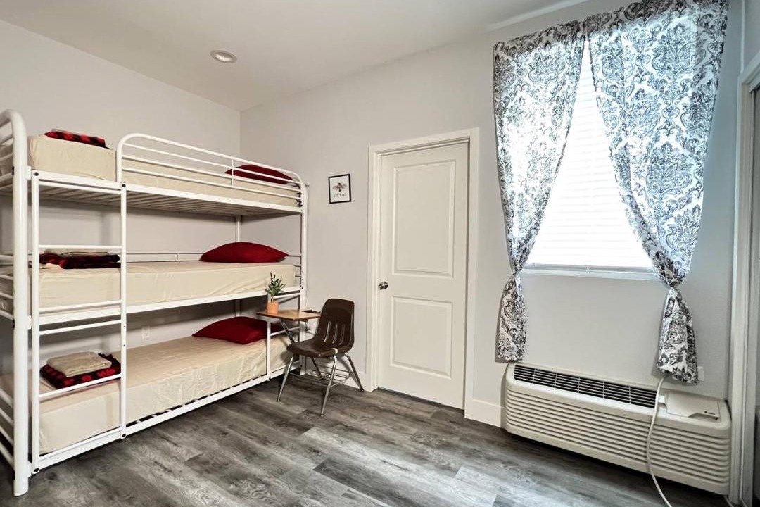 Photo of Bedroom in Downtown Los Angeles