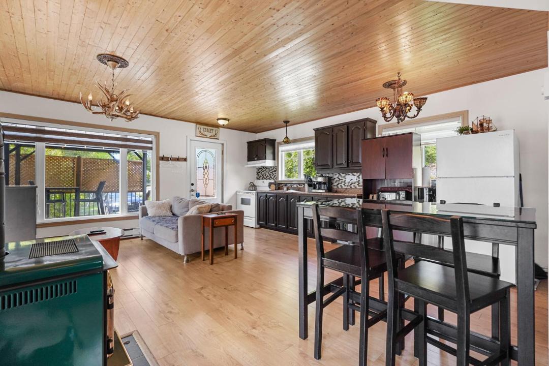 Photo of Kitchen in Adstock