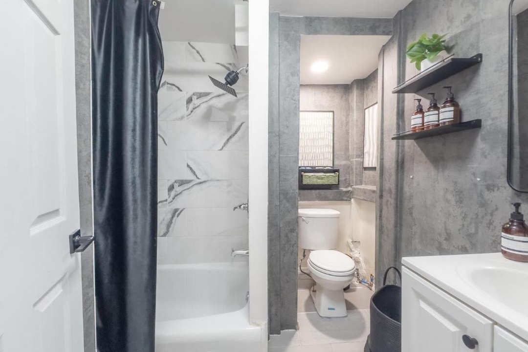 Photo of Bathroom in Hoboken