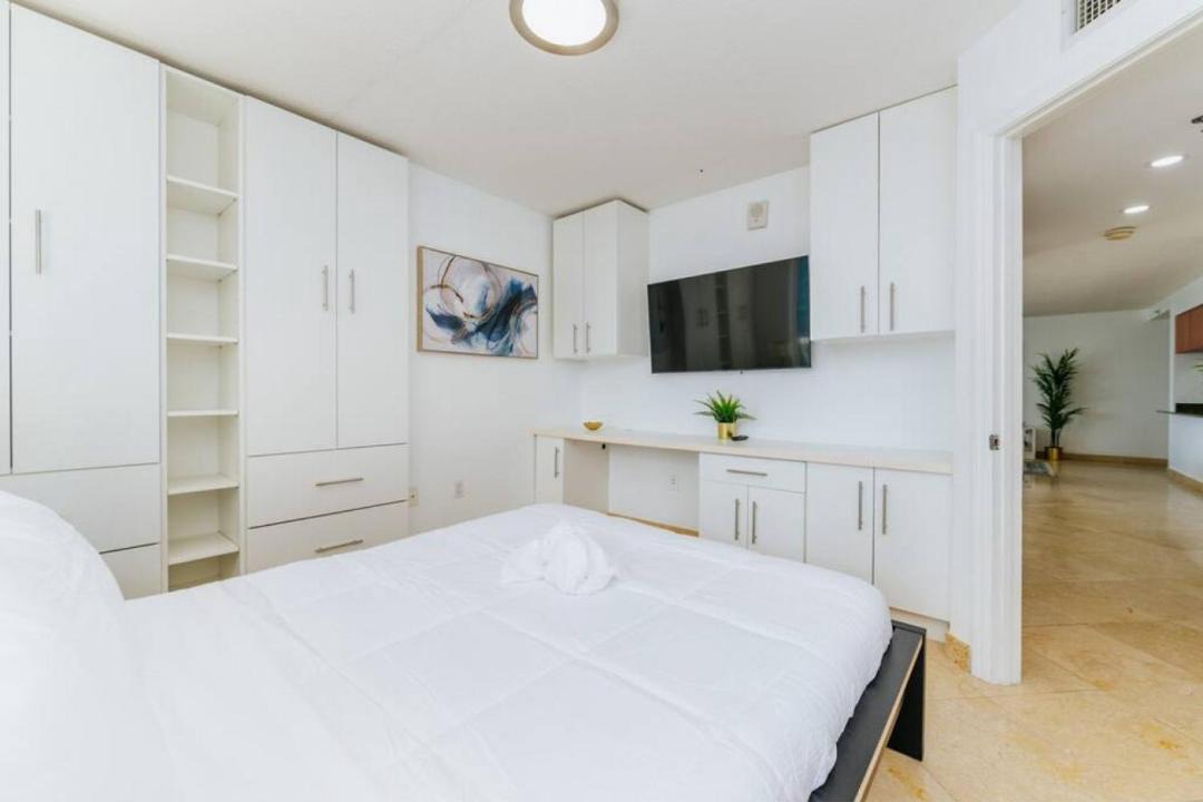 Photo of Bedroom in Brickell