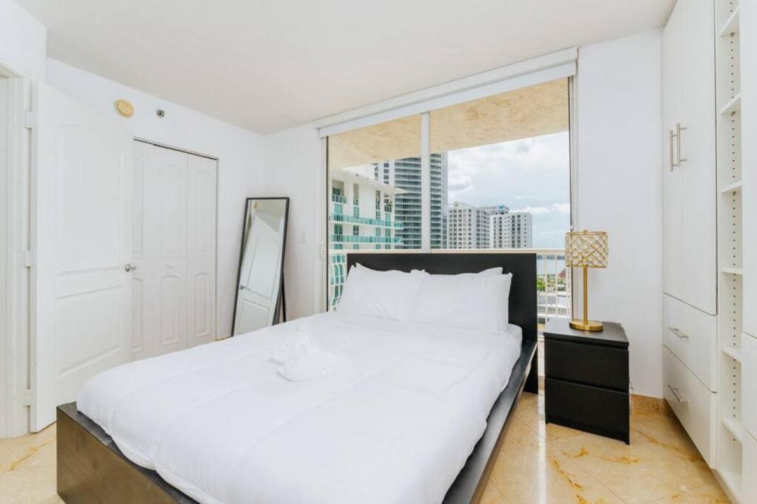 Photo of Bedroom in Brickell
