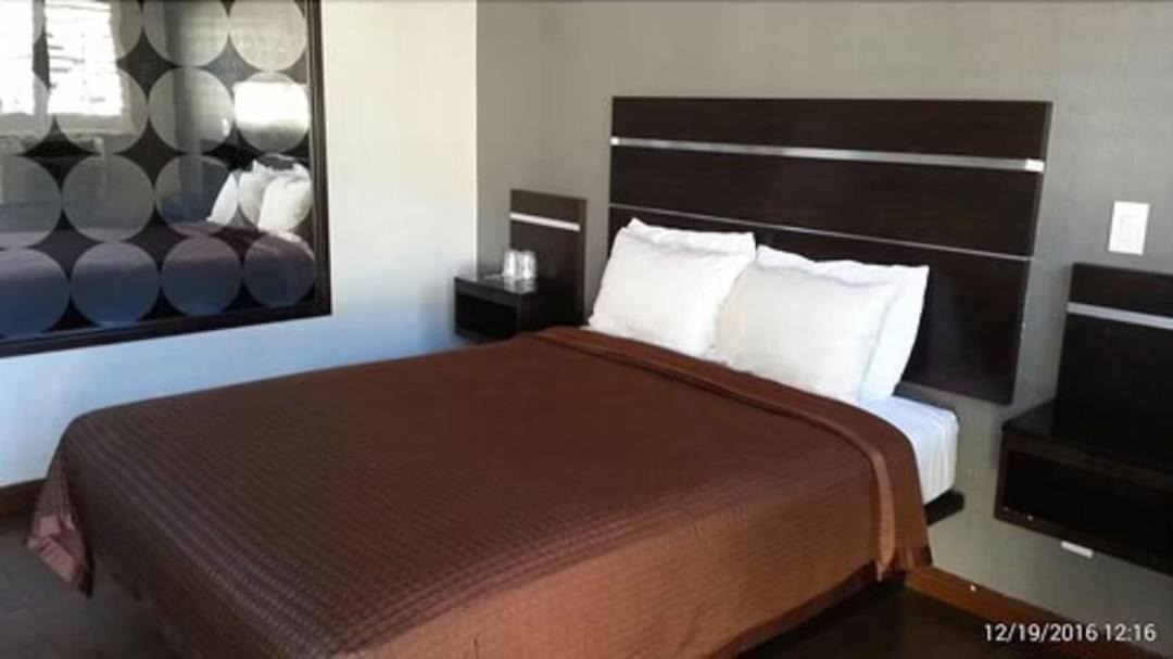 Photo of Bedroom in South Gate