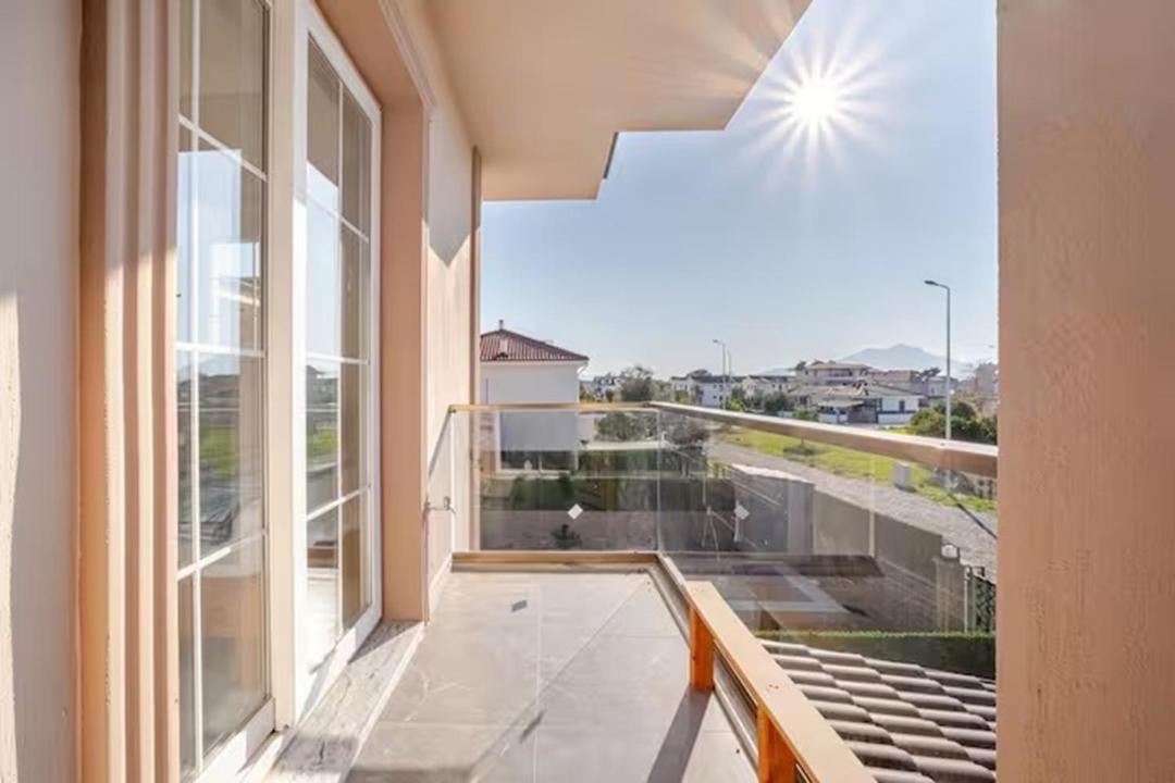Photo of Patio Balcony in Koycegiz