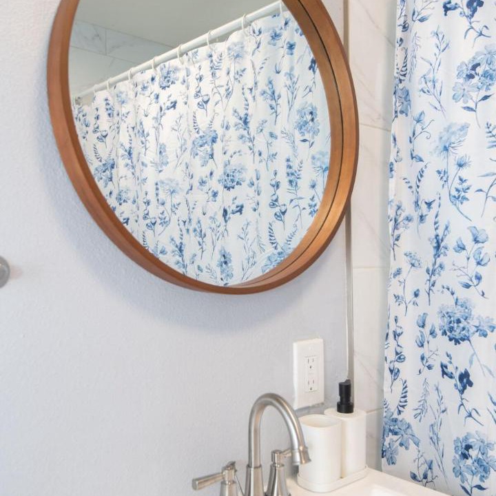 Photo of Bathroom in Los Angeles