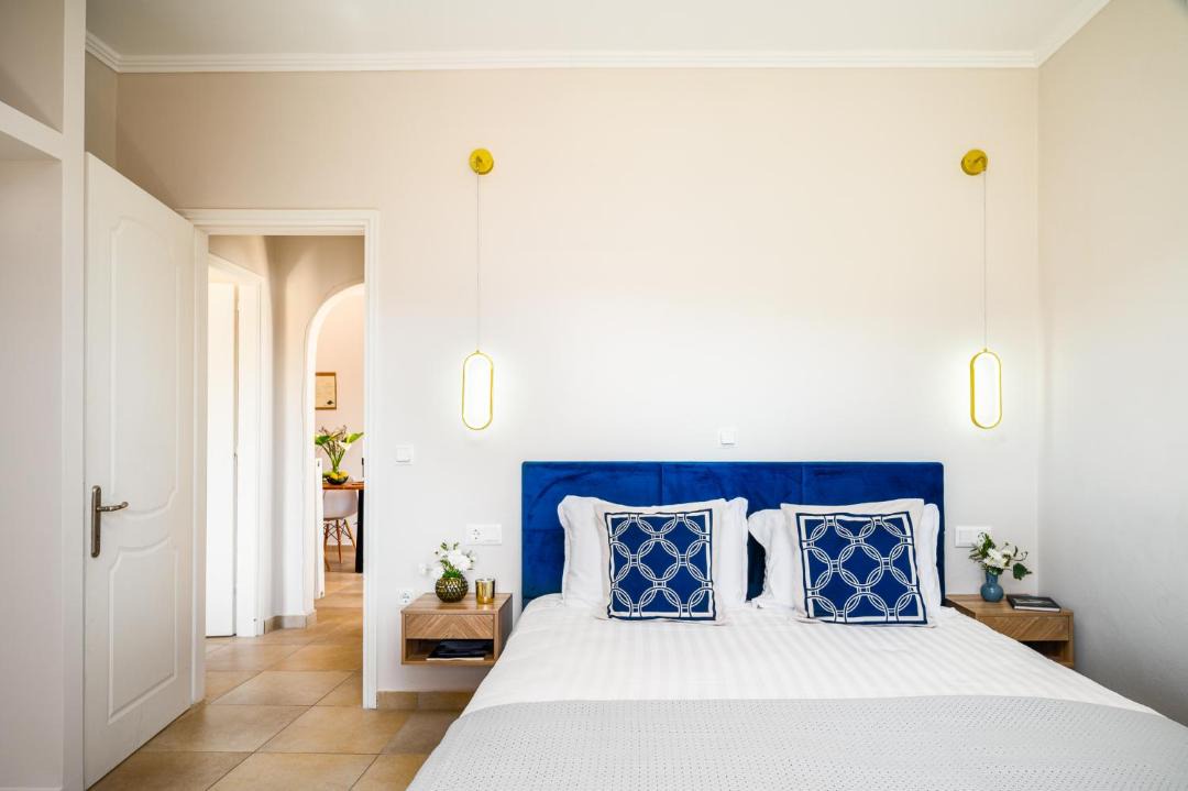 Photo of Bedroom in Ipsos