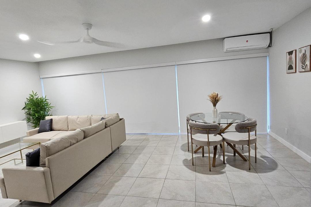 Photo of Livingroom in Bahamas Terrace