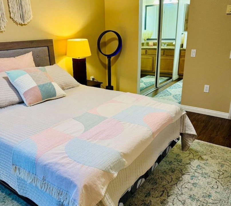 Photo of Bedroom in Serra Mesa
