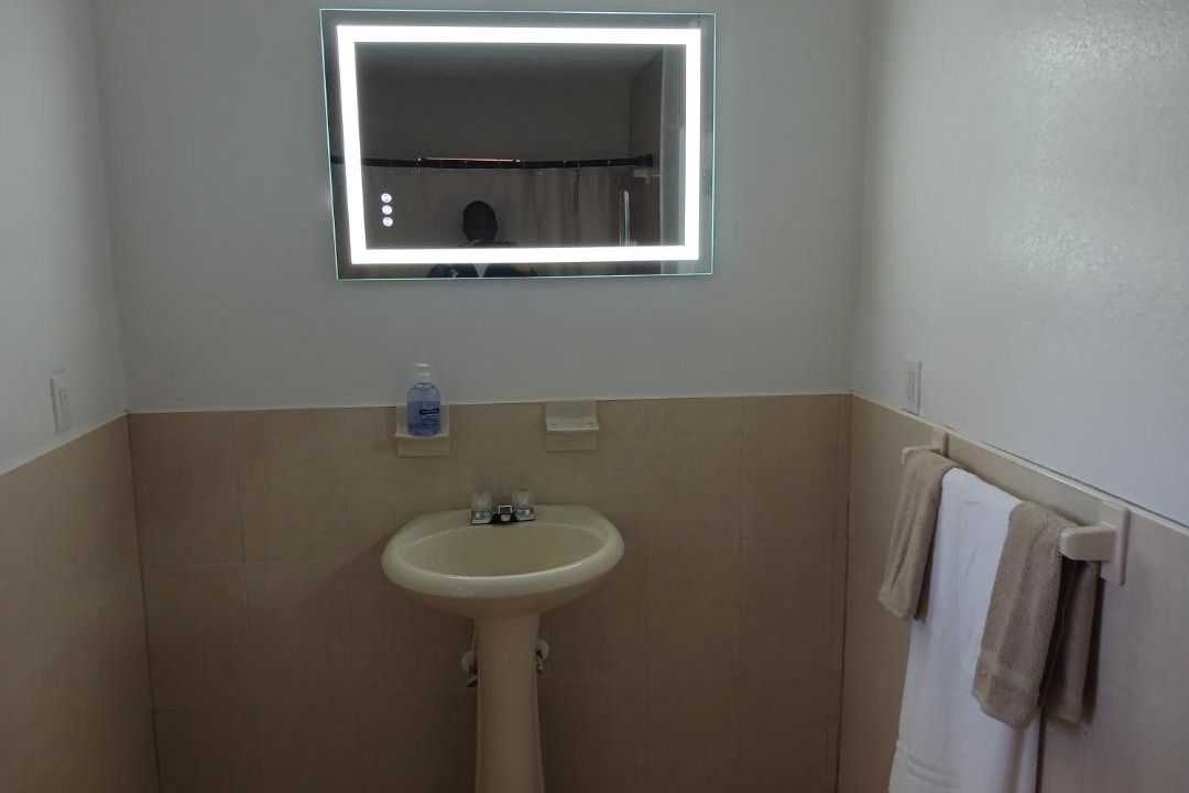 Photo of Bathroom in Regency Park