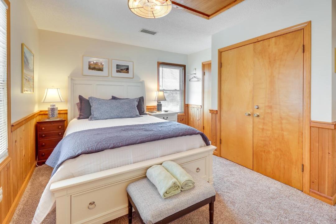 Photo of Bedroom in Sea Retreat