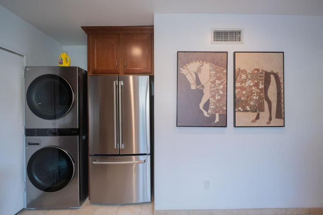 Photo of Kitchen in West Los Angeles
