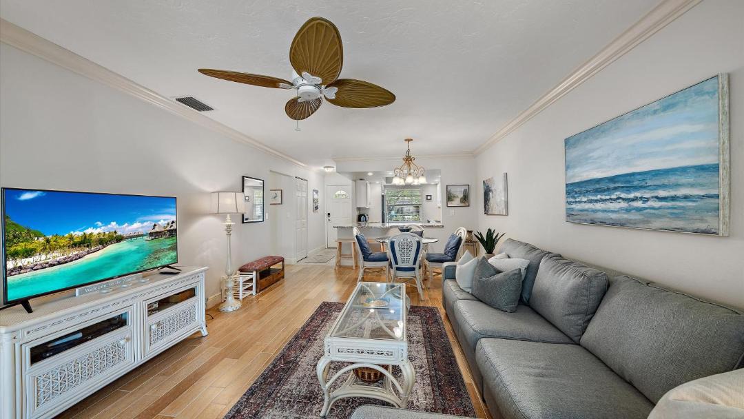 Photo of Livingroom in Longboat Key