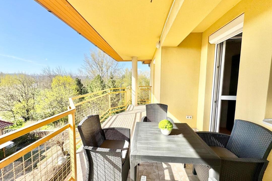 Photo of Patio Balcony in Dunakeszi