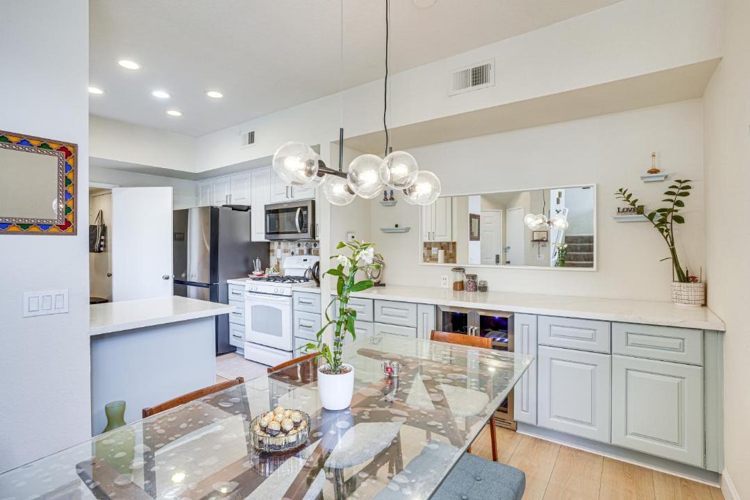 Photo of Kitchen in Laguna Niguel