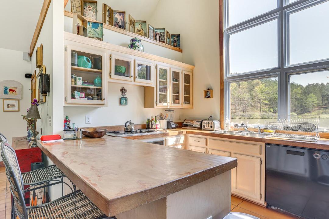 Photo of Kitchen in Argo
