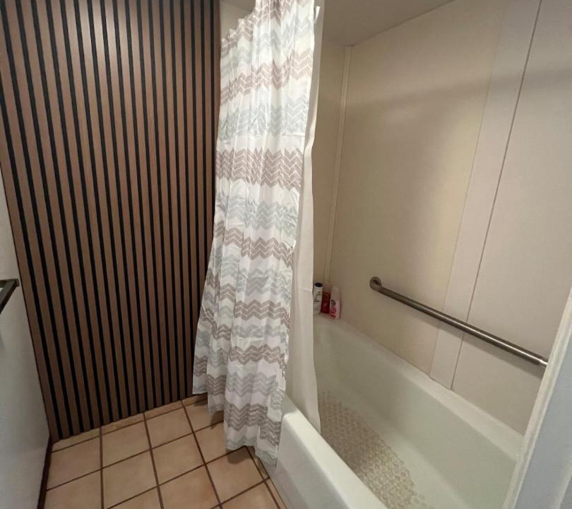 Photo of Bathroom in Midway City
