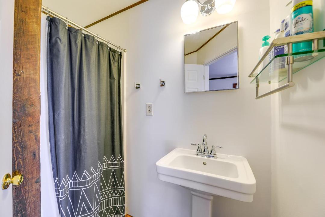 Photo of Bathroom in Hobucken
