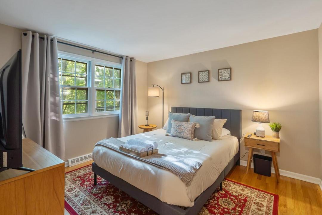 Photo of Bedroom in Eastside