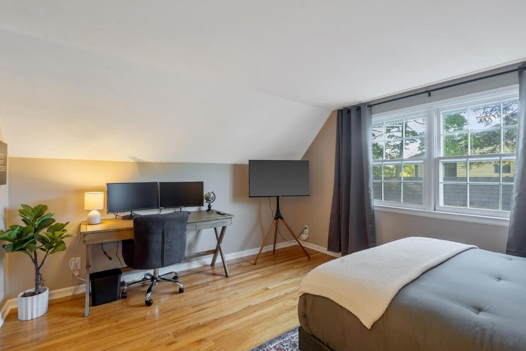 Photo of Bedroom in Eastside
