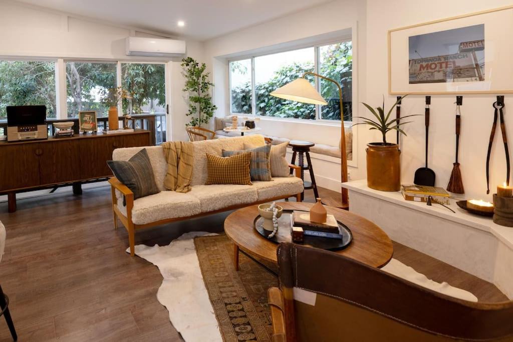 Photo of Livingroom in Fernwood