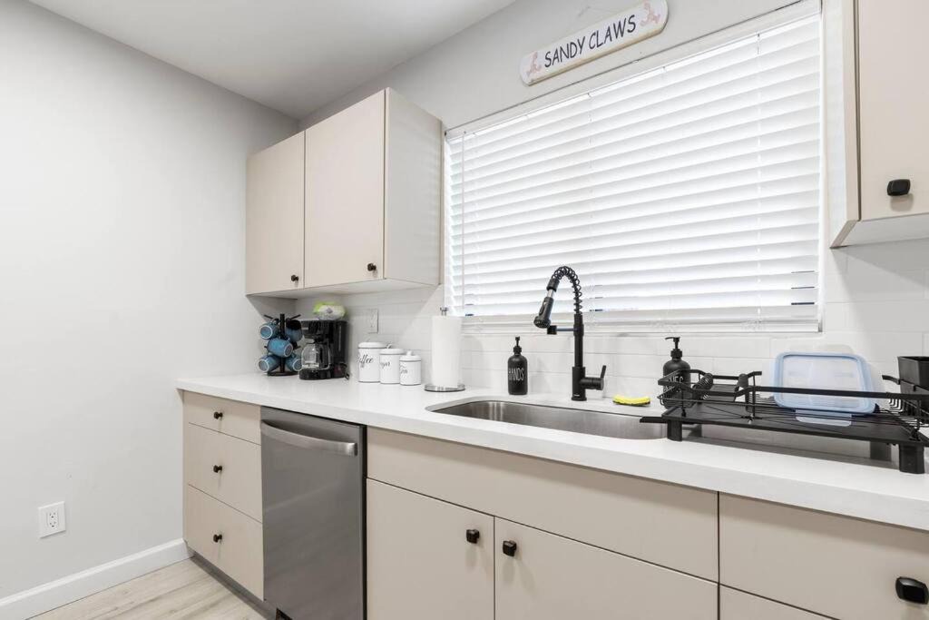 Photo of Kitchen in Harbordale