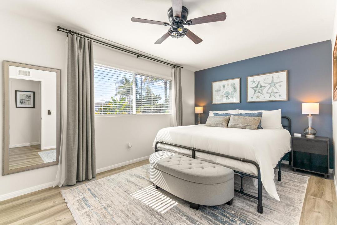 Photo of Bedroom in Oceanside