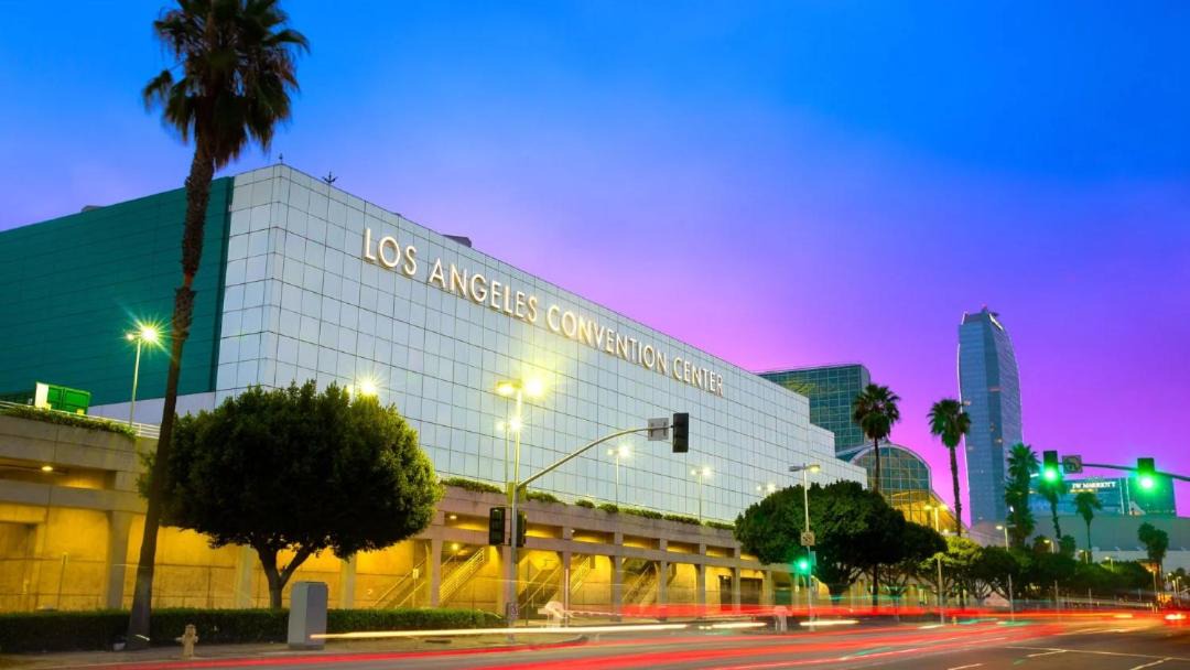 Photo of Buildings in Mid-Wilshire