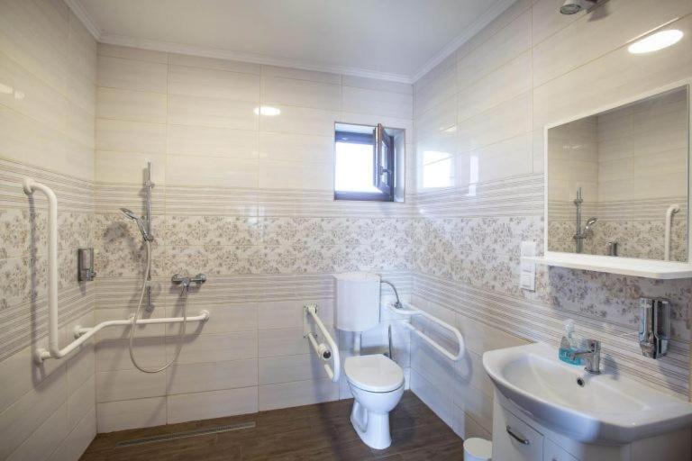 Photo of Bathroom in Kunmadaras