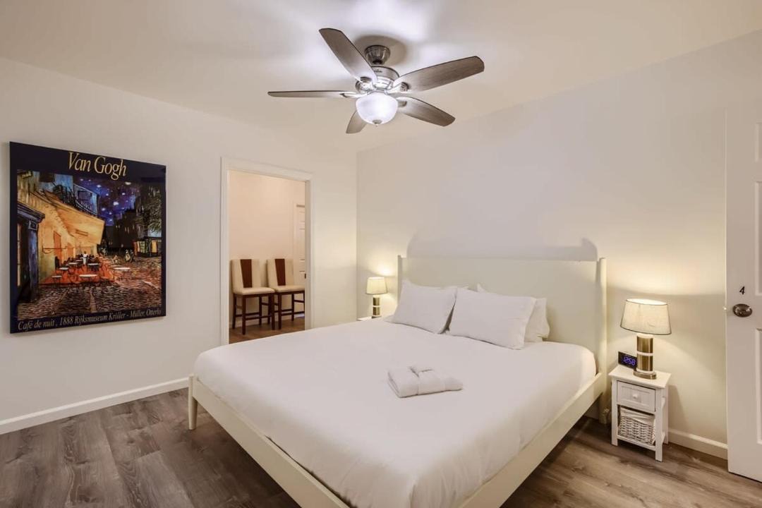 Photo of Bedroom in North Valley