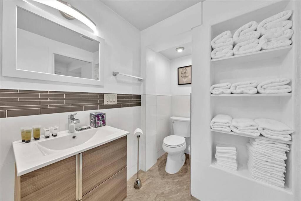 Photo of Bathroom in Middle River Terrace