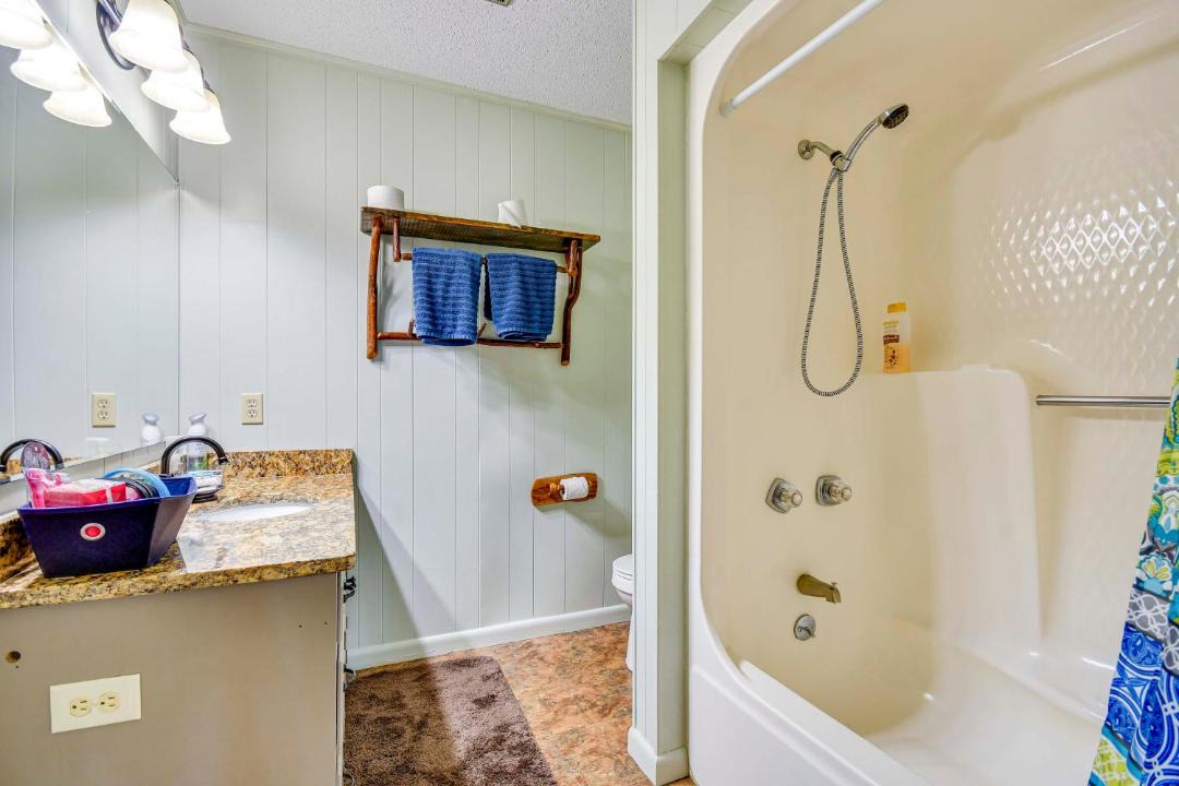 Photo of Bathroom in Alexander City