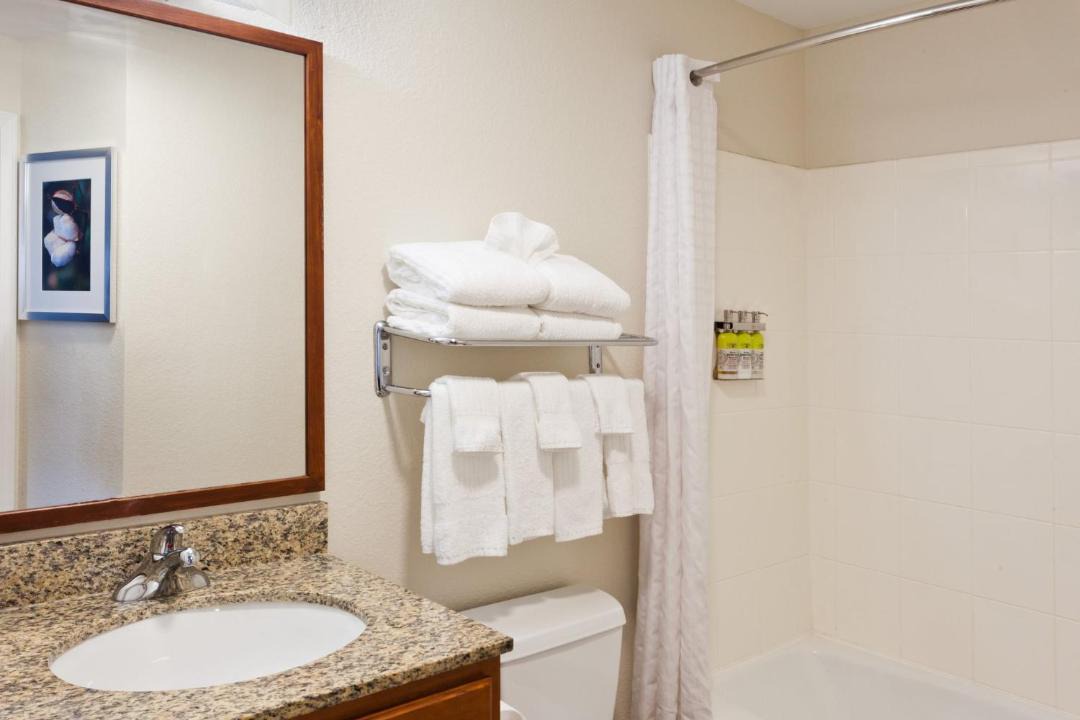 Photo of Bathroom in Gunter Afs