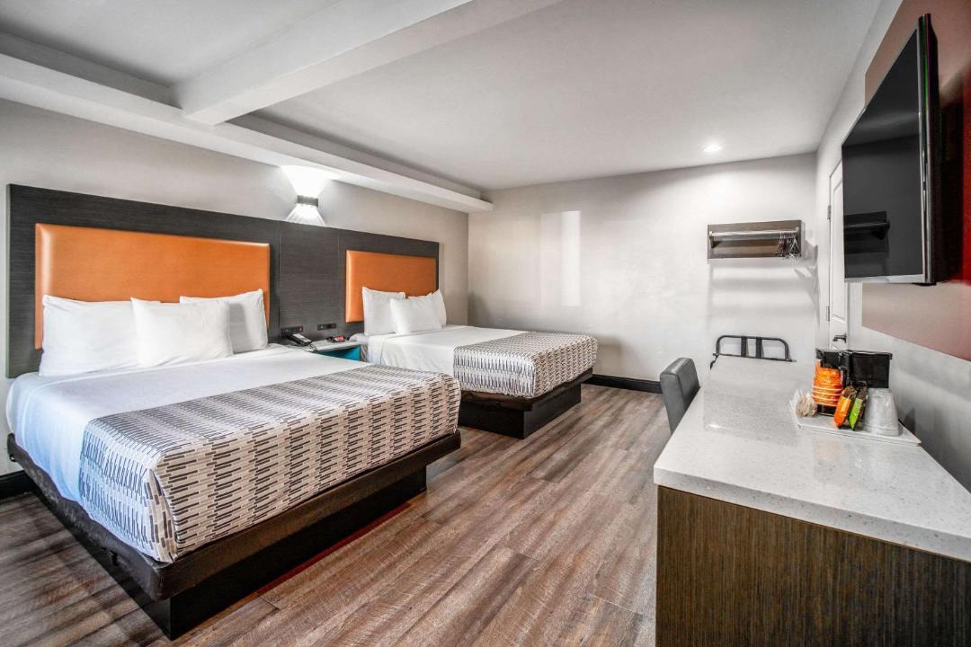 Photo of Bedroom in South Gate