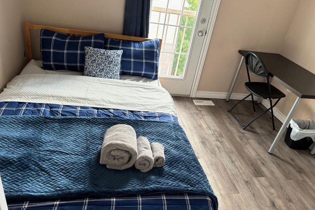 Photo of Bedroom in Victoria Hills