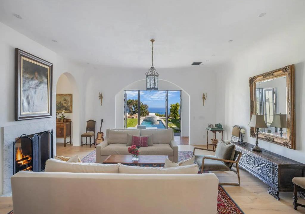 Photo of Others in Western Malibu