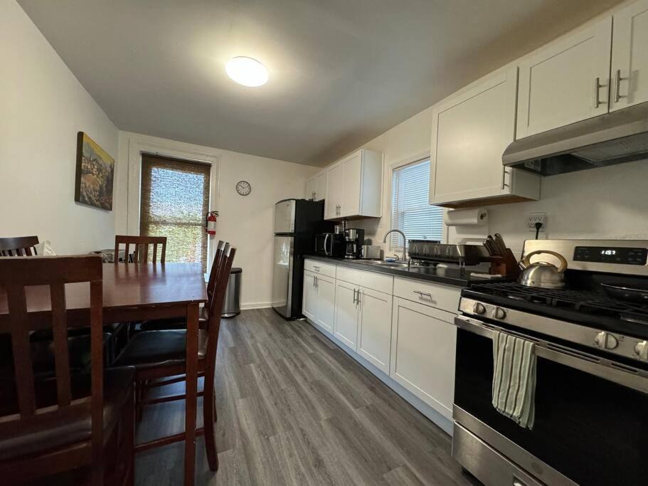 Photo of Kitchen in Communipaw