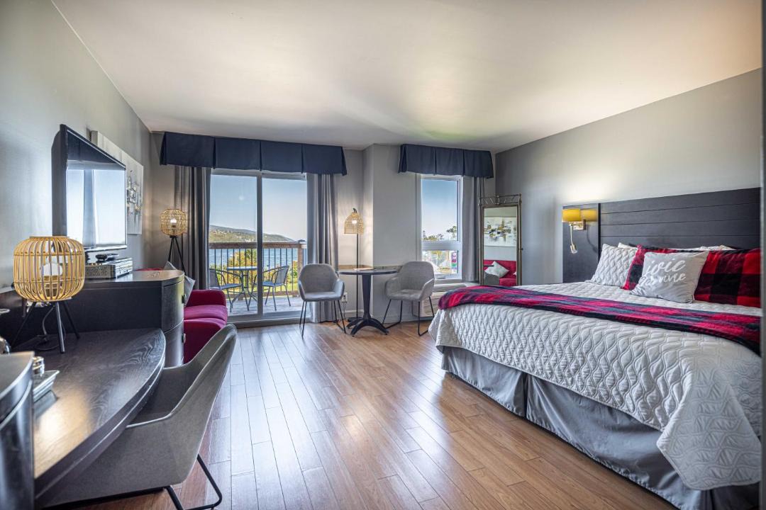 Photo of Bedroom in Pointe-au-Pic