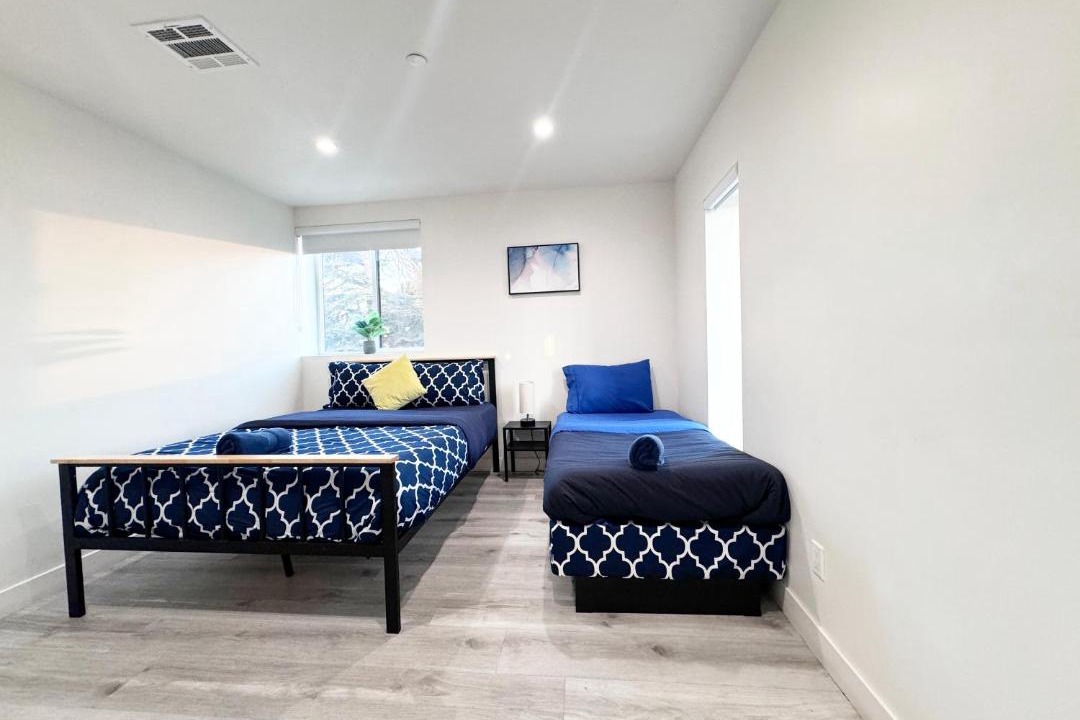 Photo of Bedroom in East Hollywood