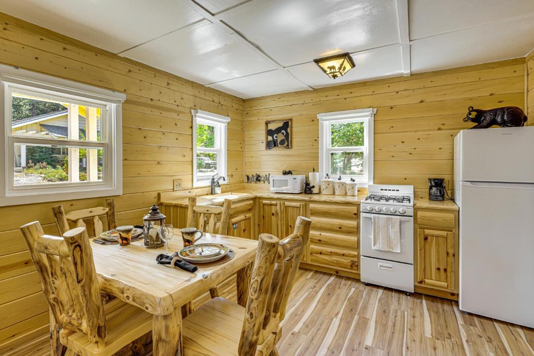 Photo of Kitchen in Green Valley Lake