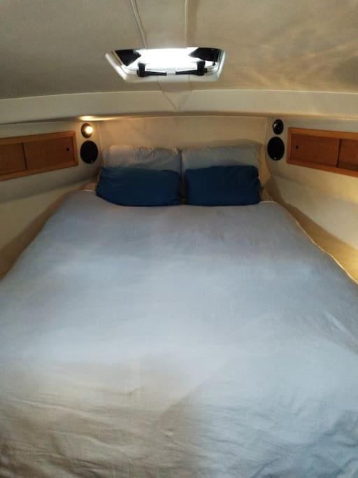 Photo of Bedroom in La Condamine