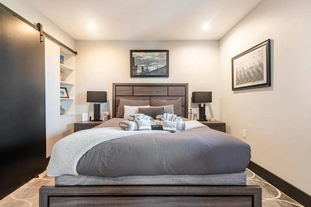 Photo of Bedroom in Sunset Cliffs