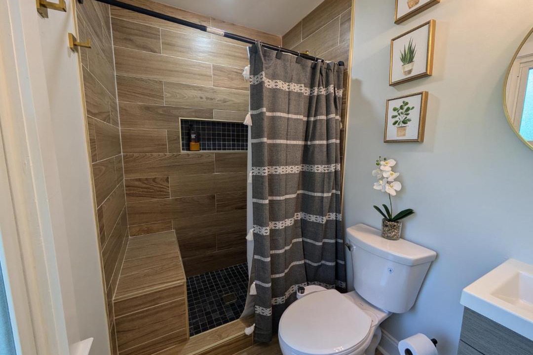 Photo of Bathroom in Mount Berry