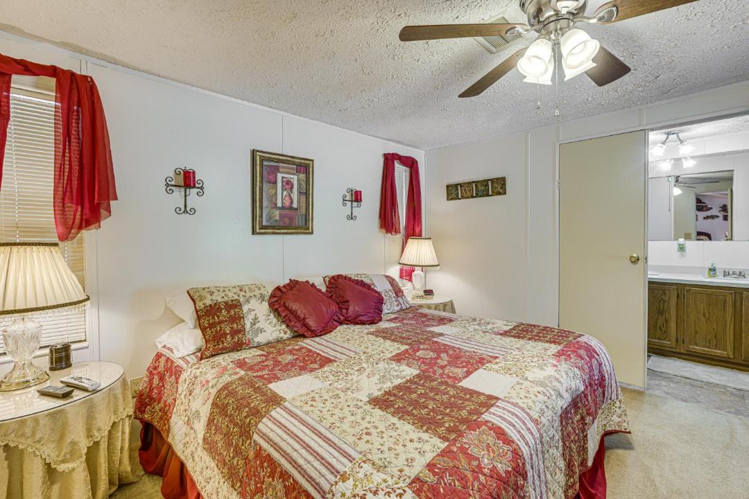 Photo of Bedroom in Catherine